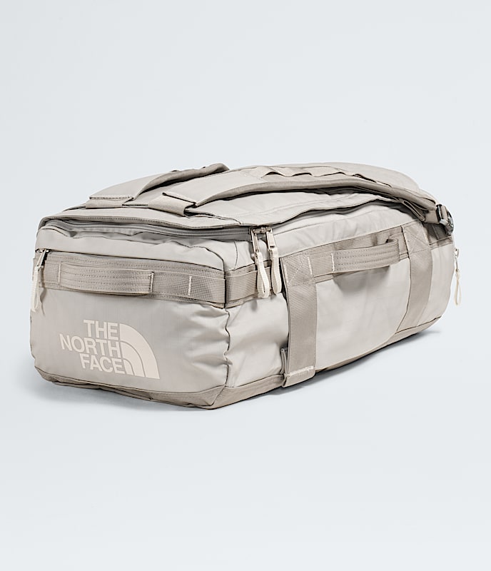 Amazon.com | The North Face 32 L Base Camp Voyager Duffel