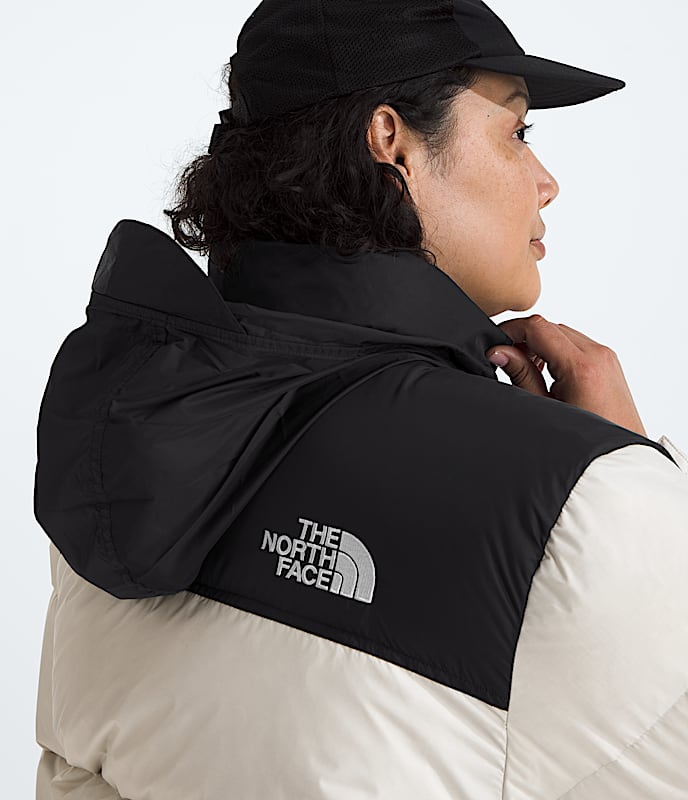 Women’s Plus 1996 Retro Nuptse Jacket - 7