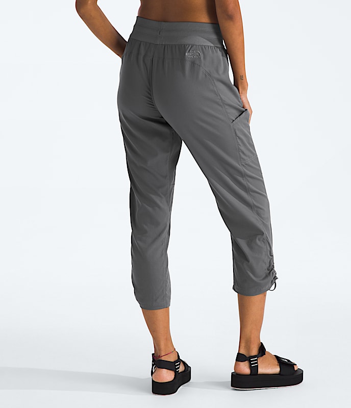 Women’s Aphrodite Motion Capris - 3