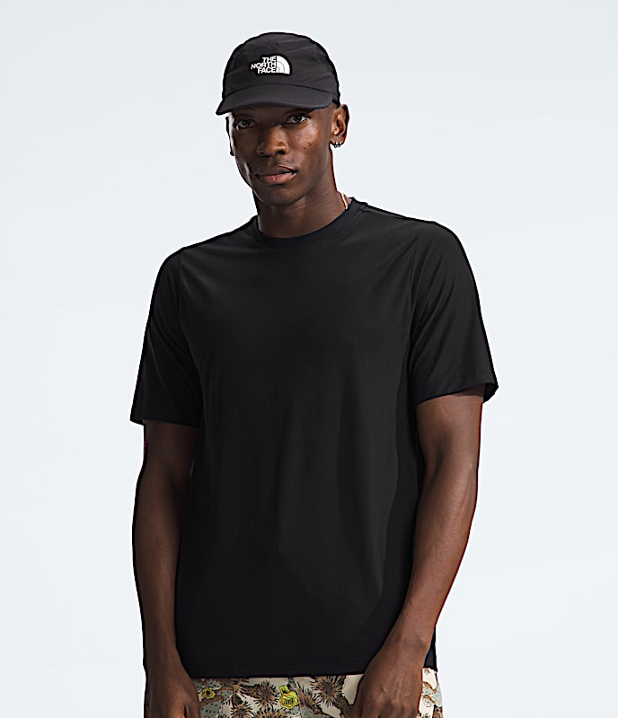 Crew Neck Shirts for Men & Women | The North Face
