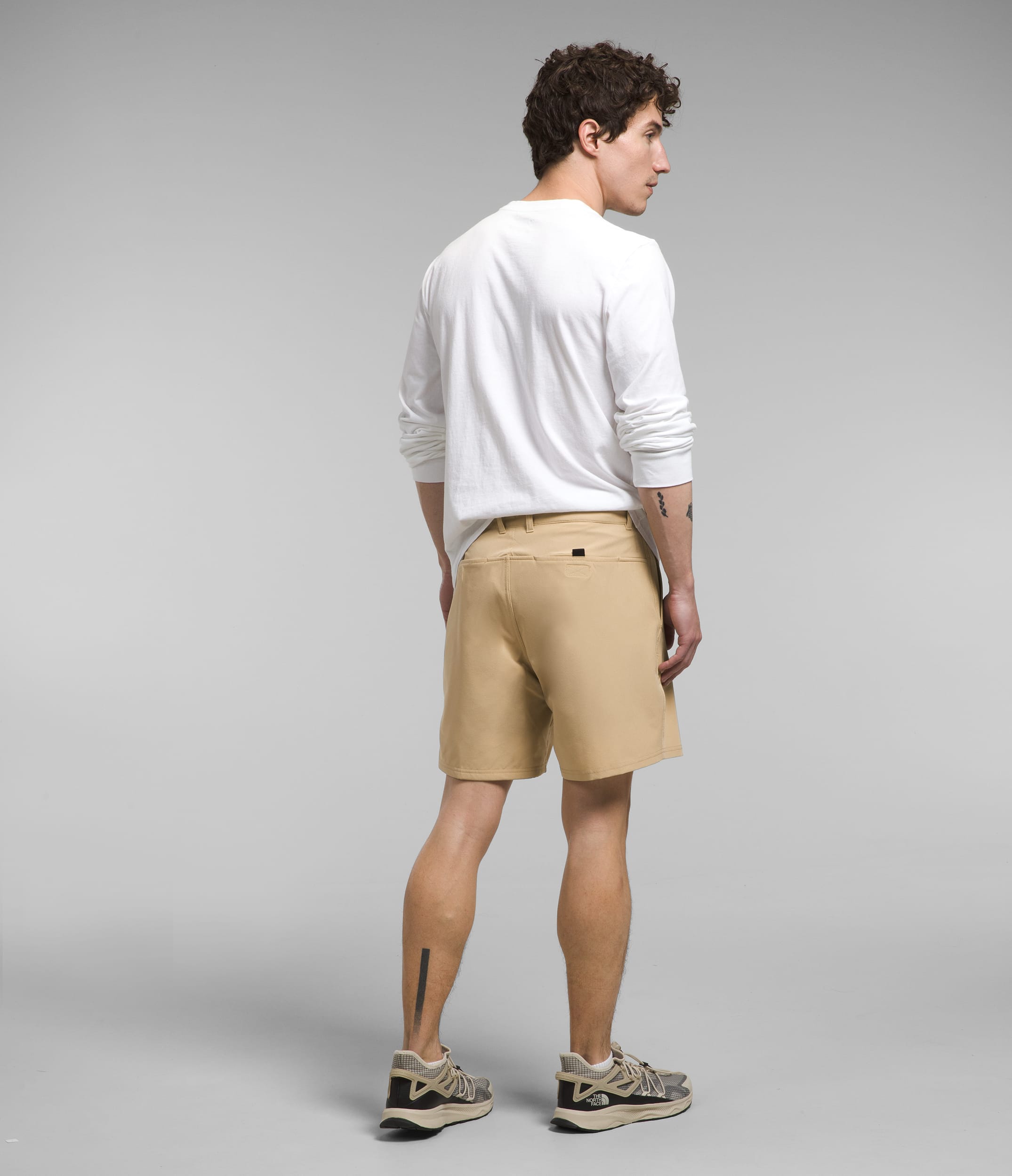 THE NORTH FACE / ザノースフェイス STANDARD FIT RLLNG SUN