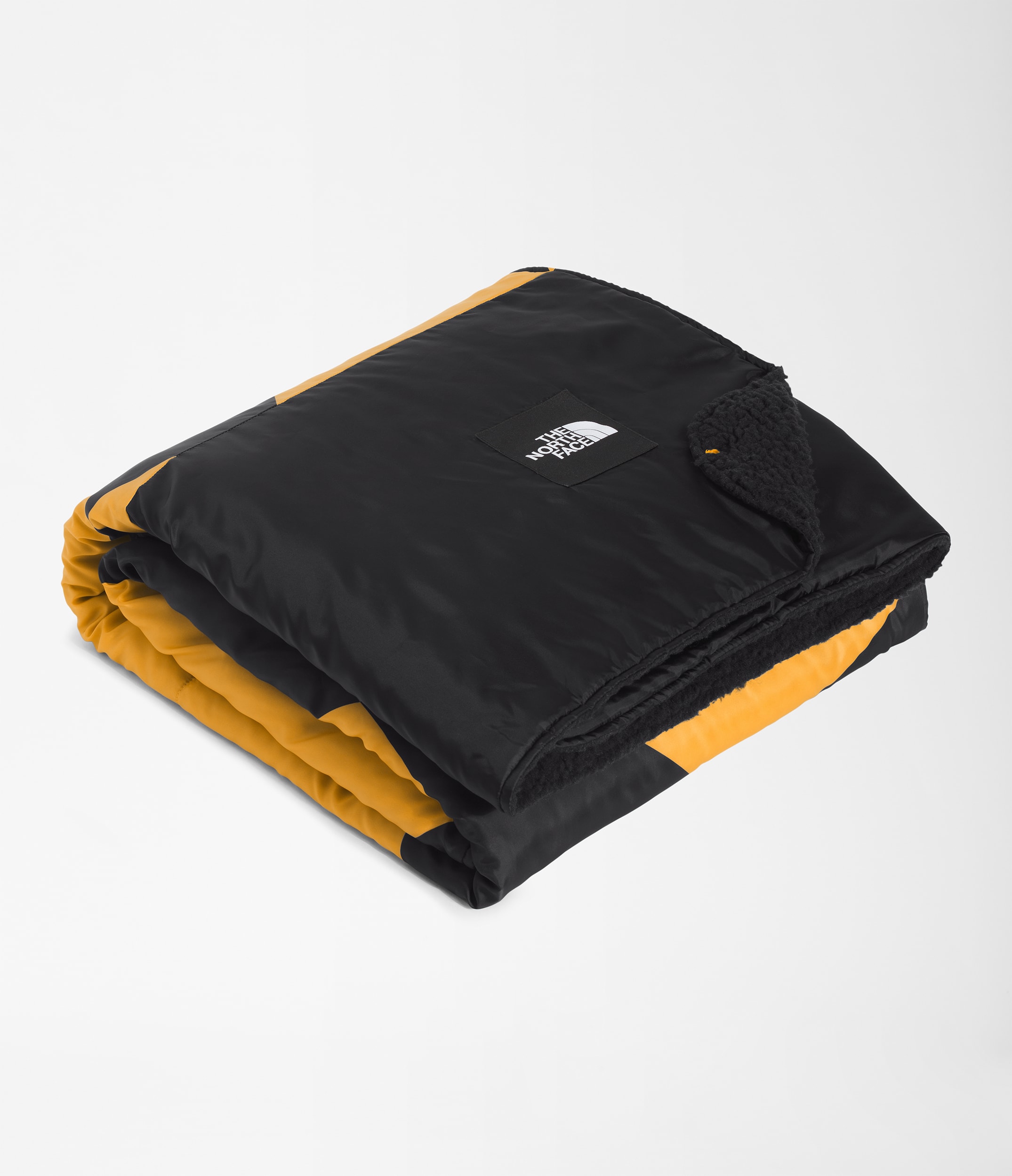 WAWONA FUZZY BLANKET | The North Face | The North Face Renewed