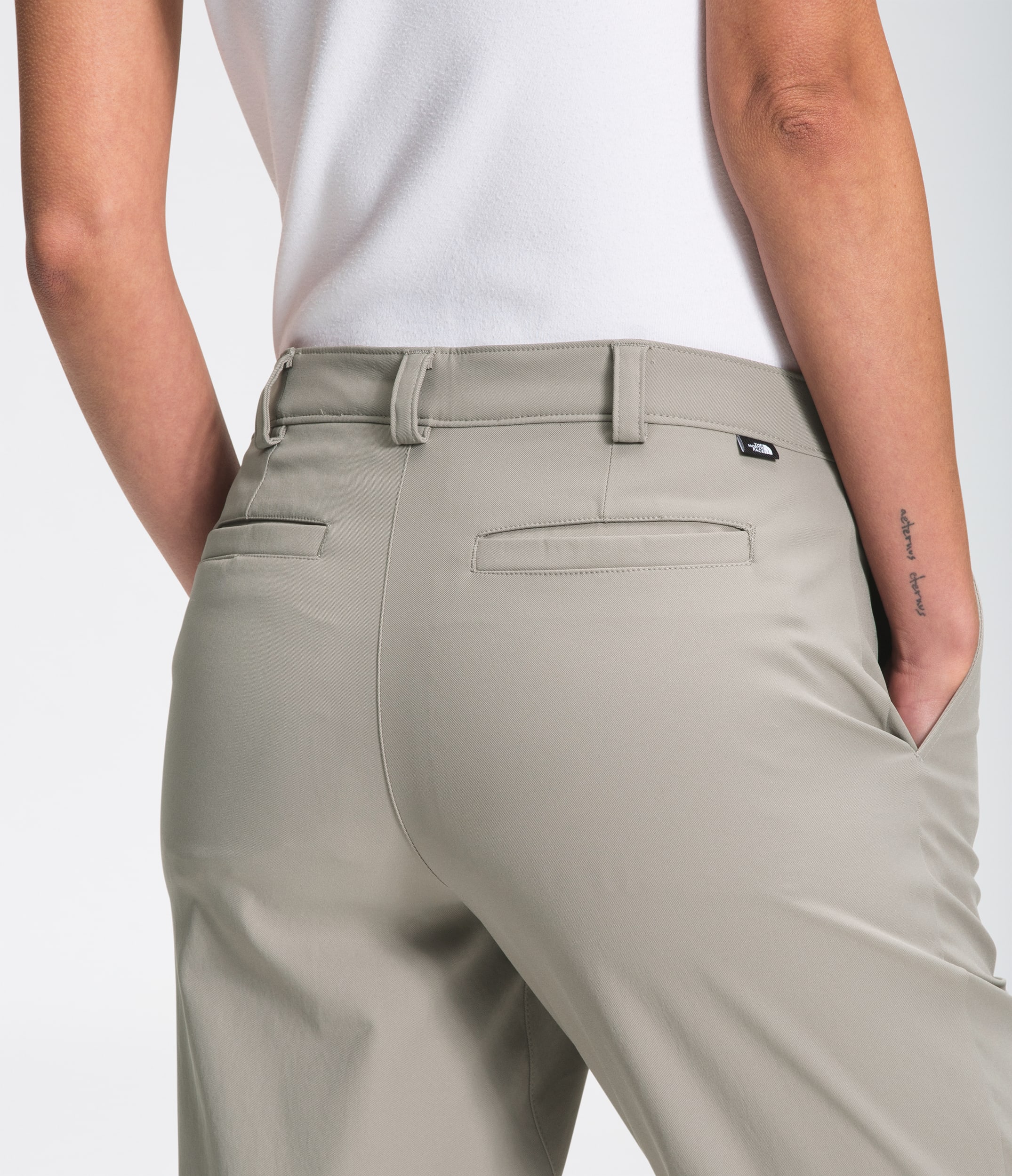 WOMEN'S CITY STANDARD ANKLE PANT | The North Face | The
