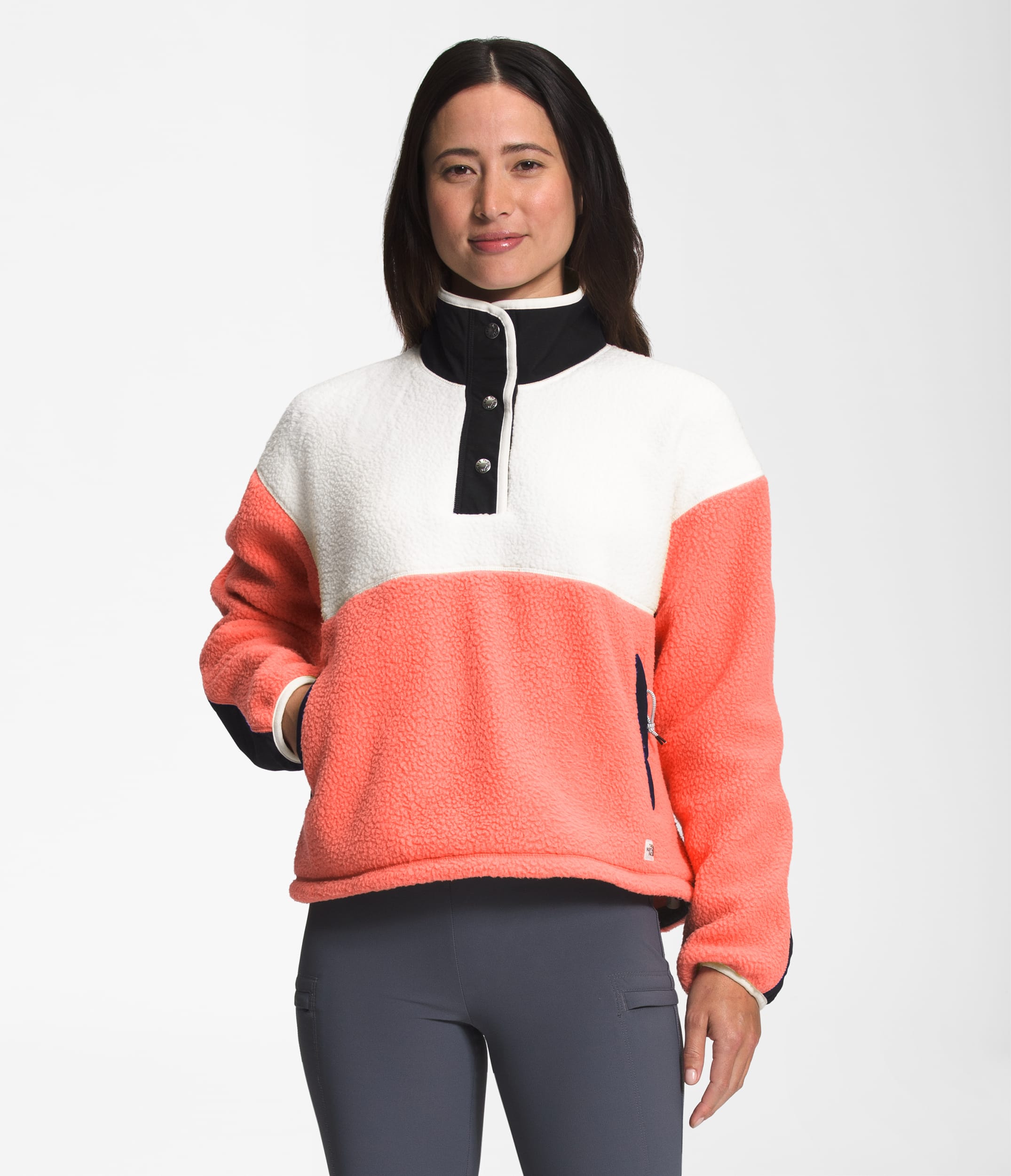 W Cragmont 1/4 Snap | The North Face | The North Face Renewed W Cragmont 1/4 Snap | The North Face | The North Face Renewed