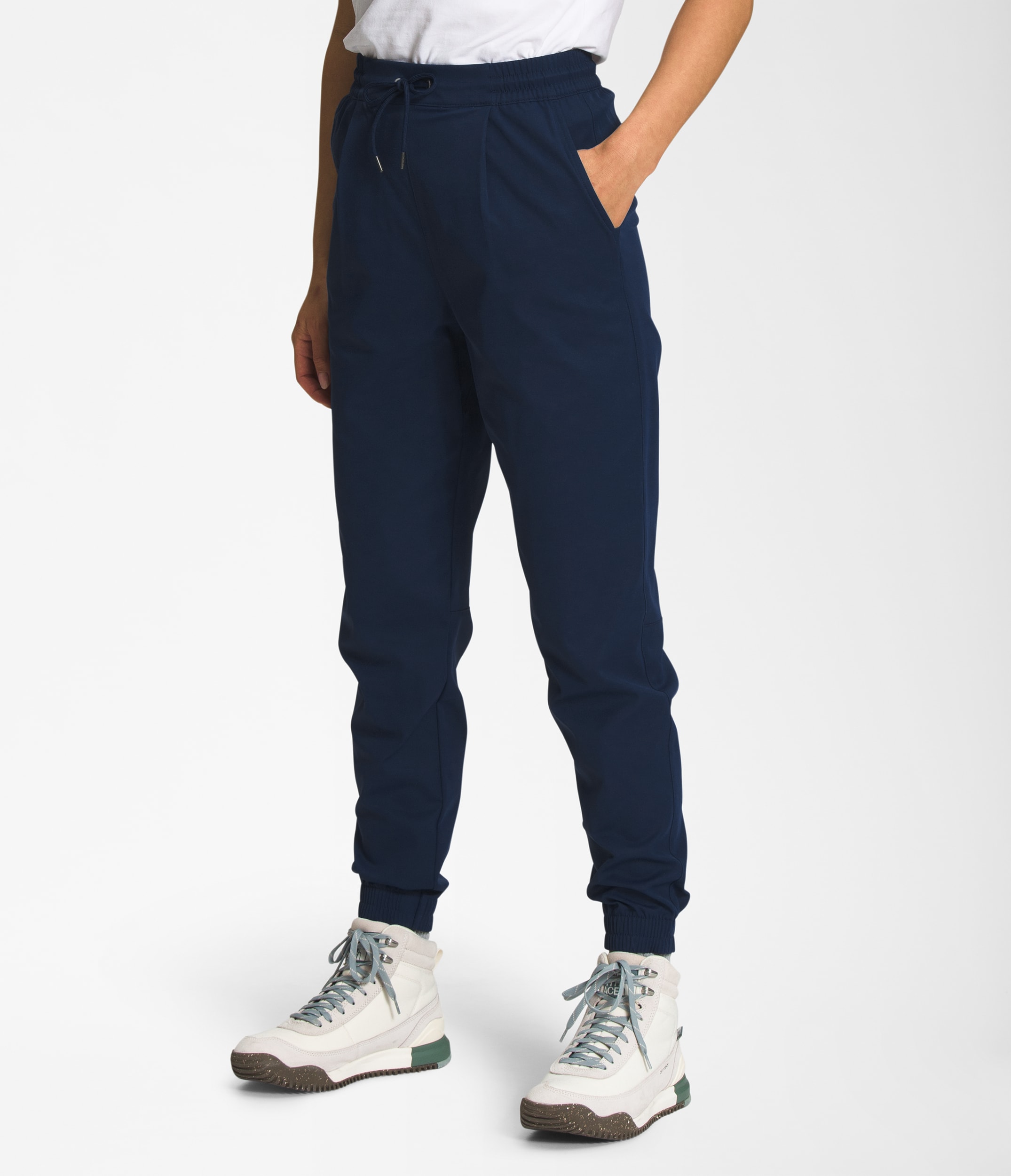 M EVOLUTION STRAIGHT LEG SWEATPANT | The North Face | The