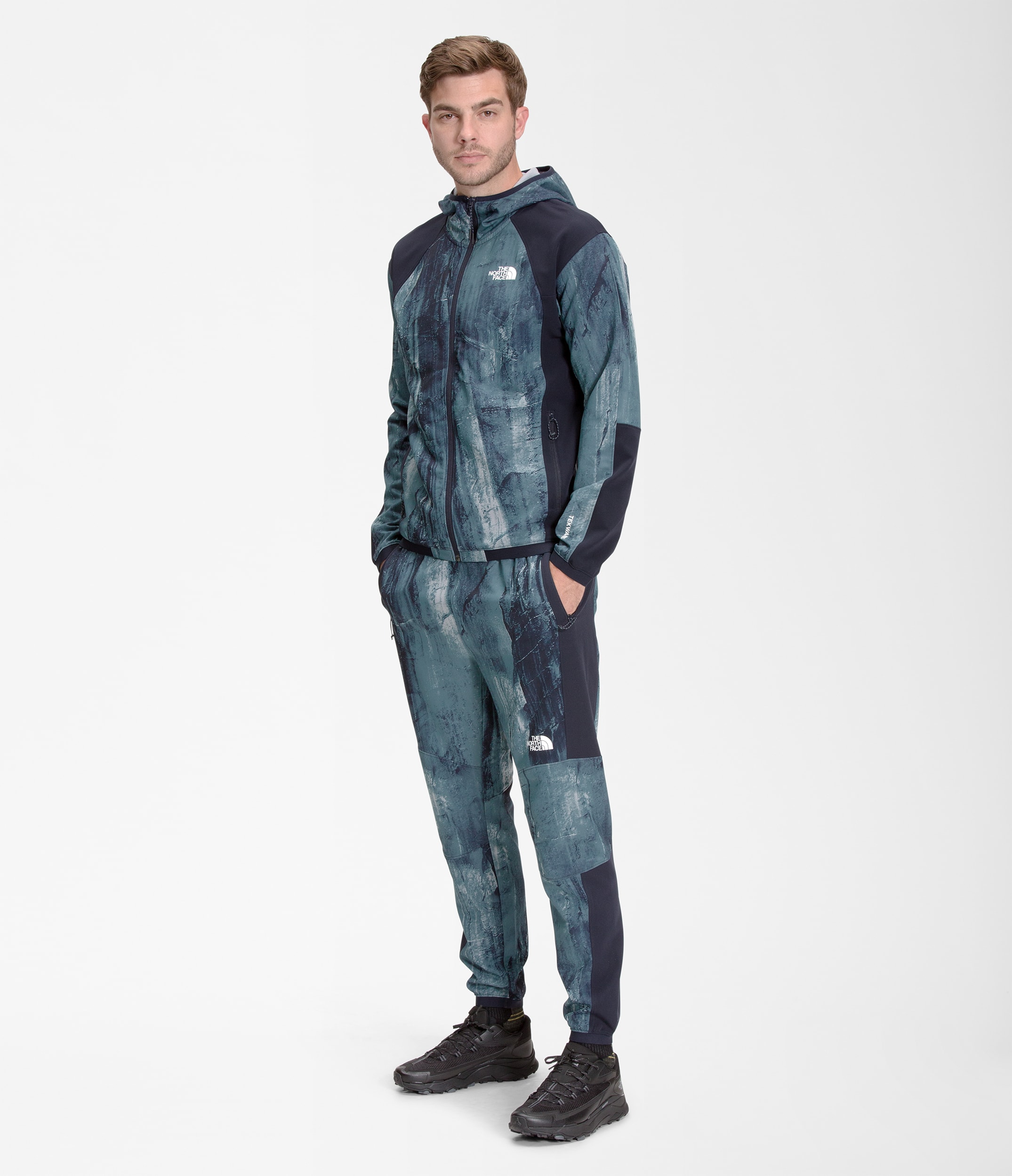 MEN'S PRINTED TEKWARE™ FULL ZIP HOODIE | The North Face