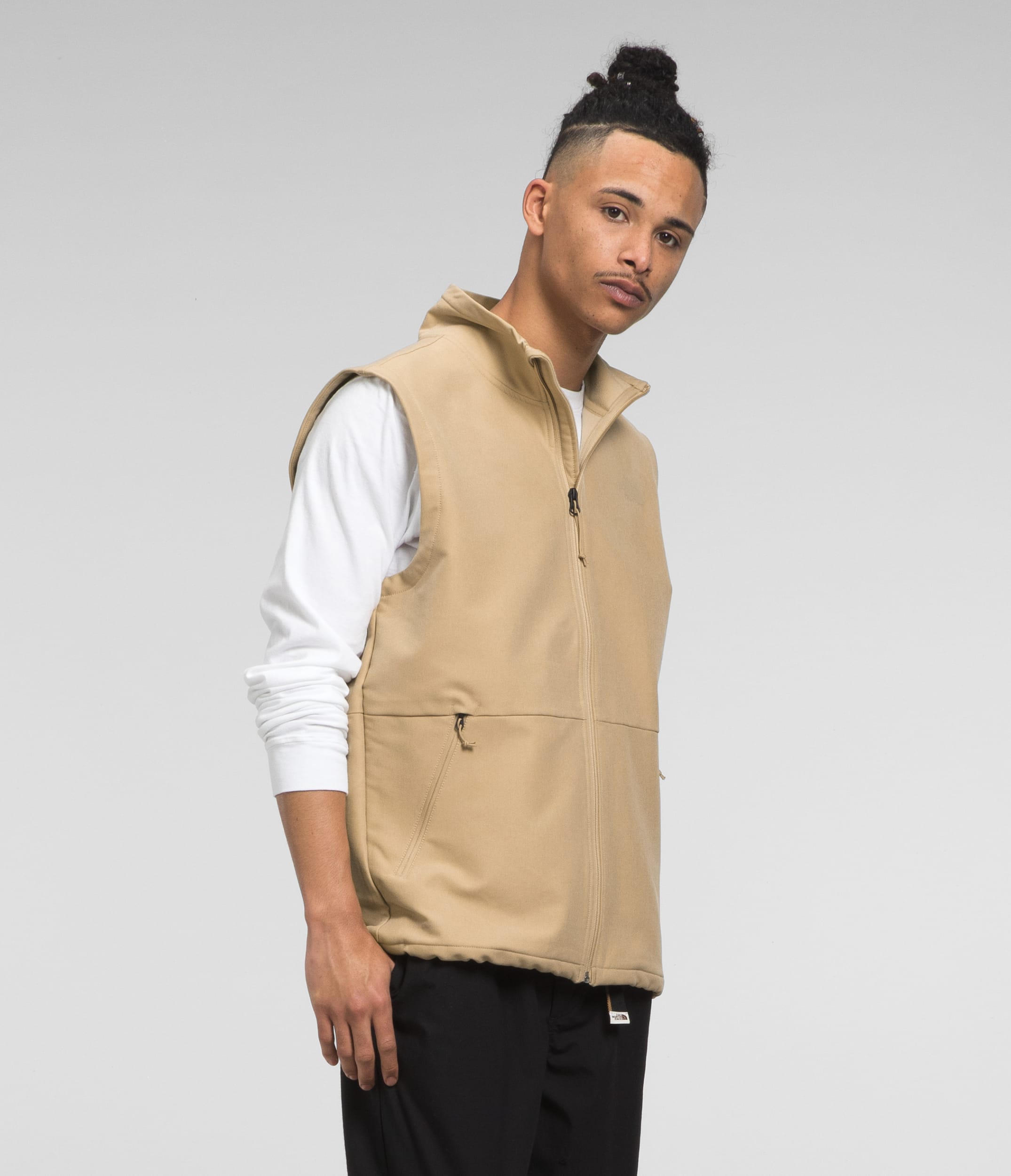 Shop Men's Vests | The North Face | The North Face Renewed