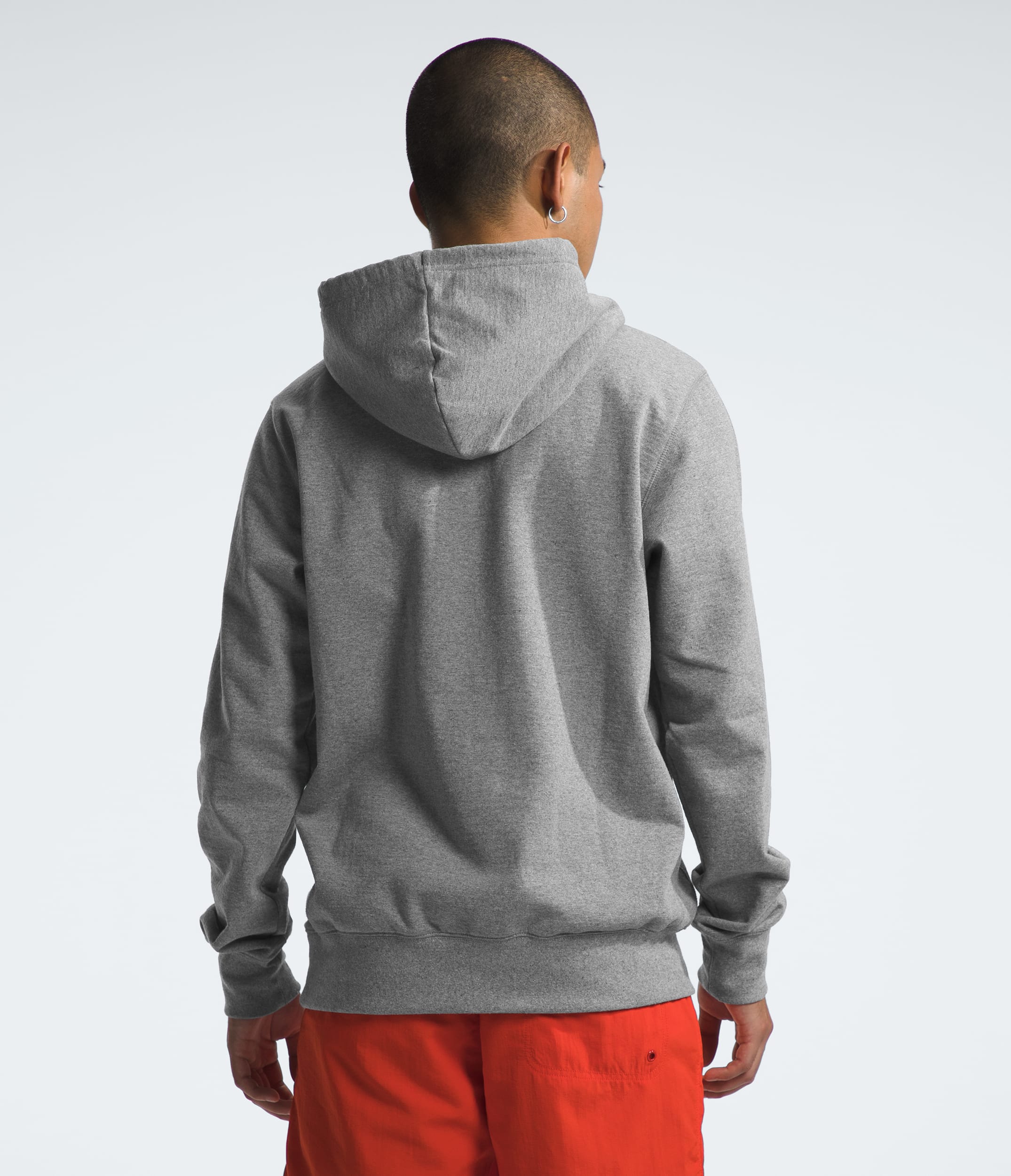 M HERITAGE PATCH PULLOVER HOODIE | The North Face | The