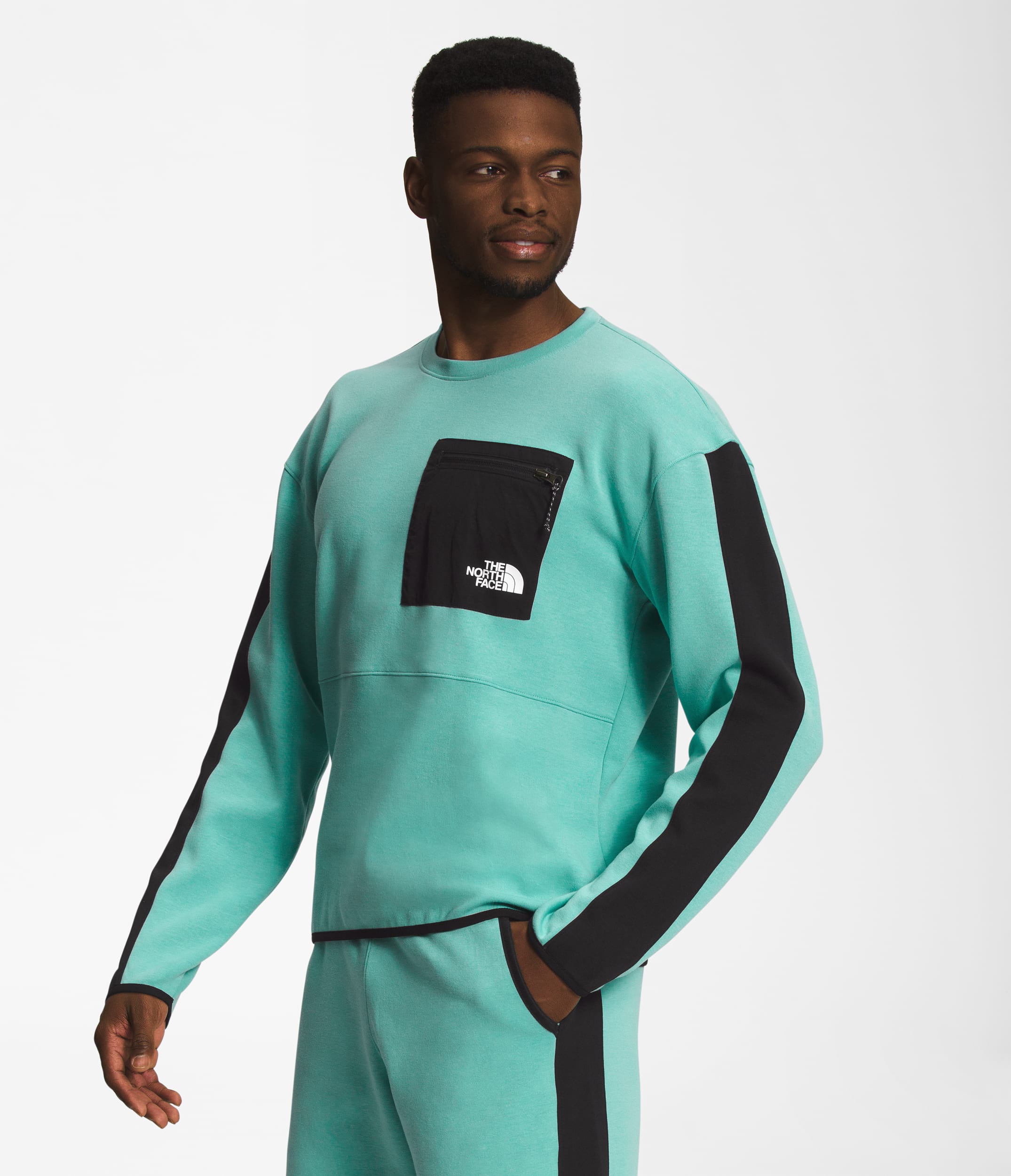 M TNF TECH CRW | The North Face | The North Face Renewed