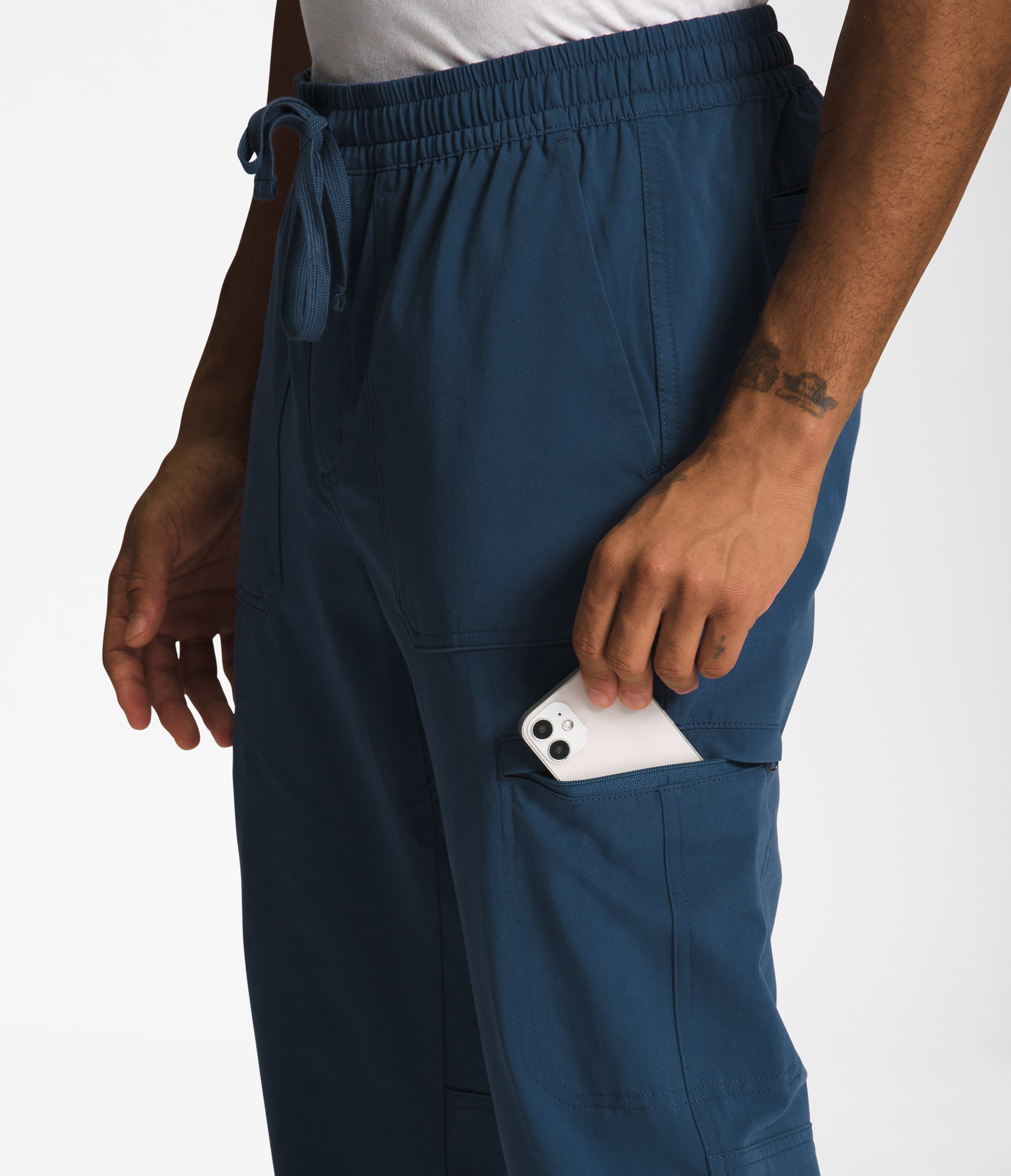 M FIELD CARGO PANT | The North Face | The North Face Renewed