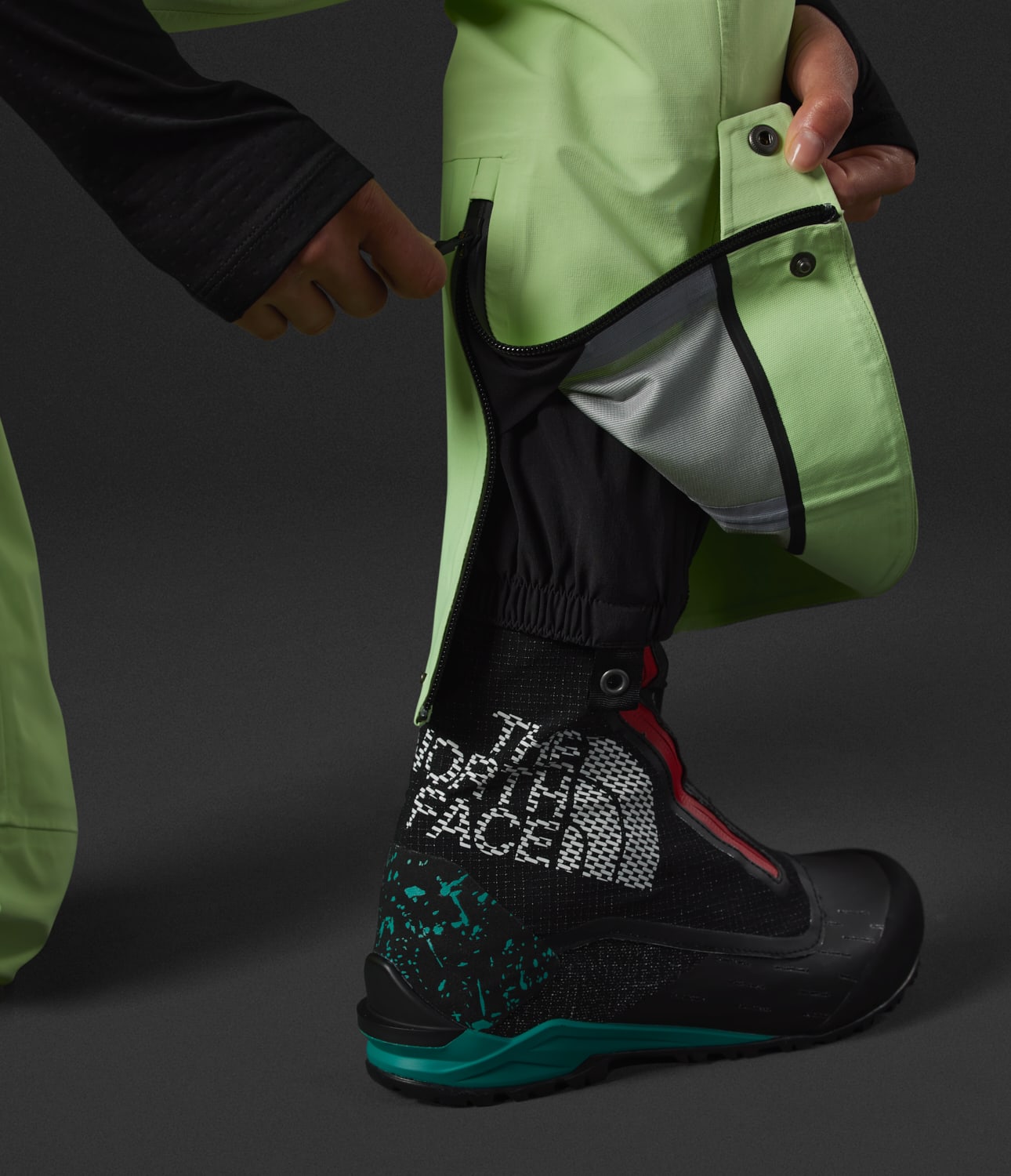 W CHAMLANG FL PNT | The North Face | The North Face Renewed