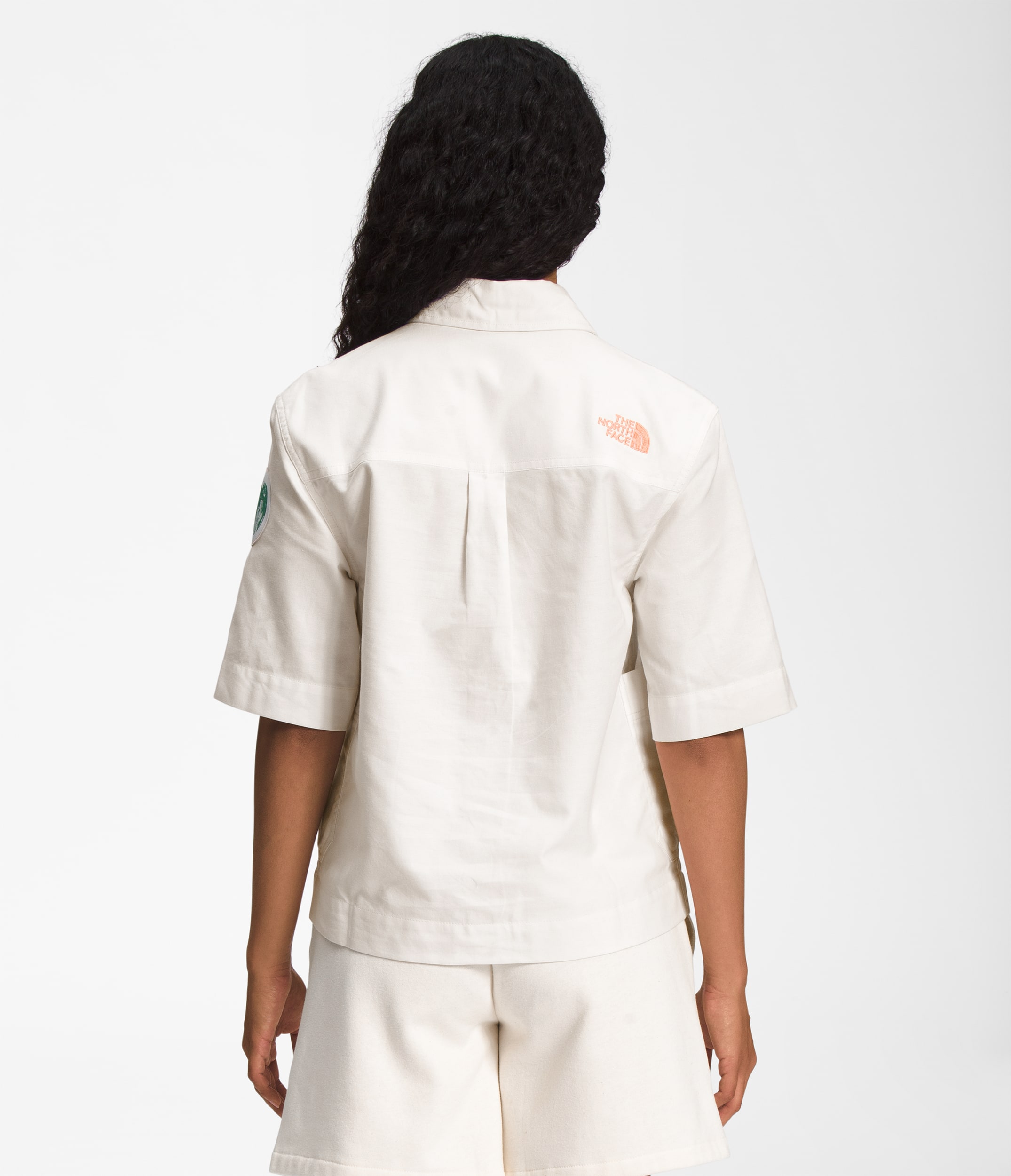 W VALLEY UTILITY SHIRT | The North Face | The North Face Renewed