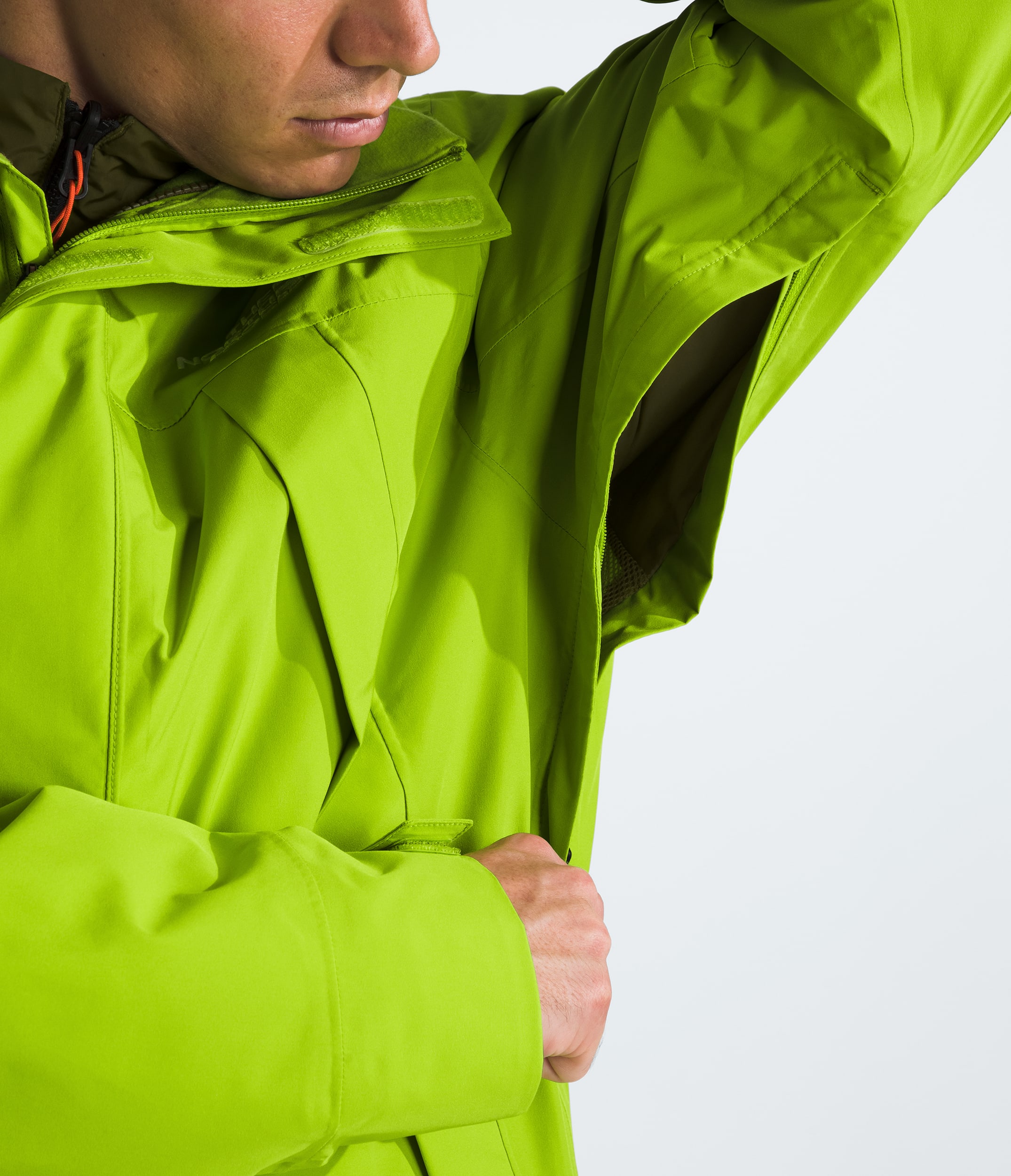 M CLEMENT TRICLIMATE JACKET | The North Face | The North Face Renewed