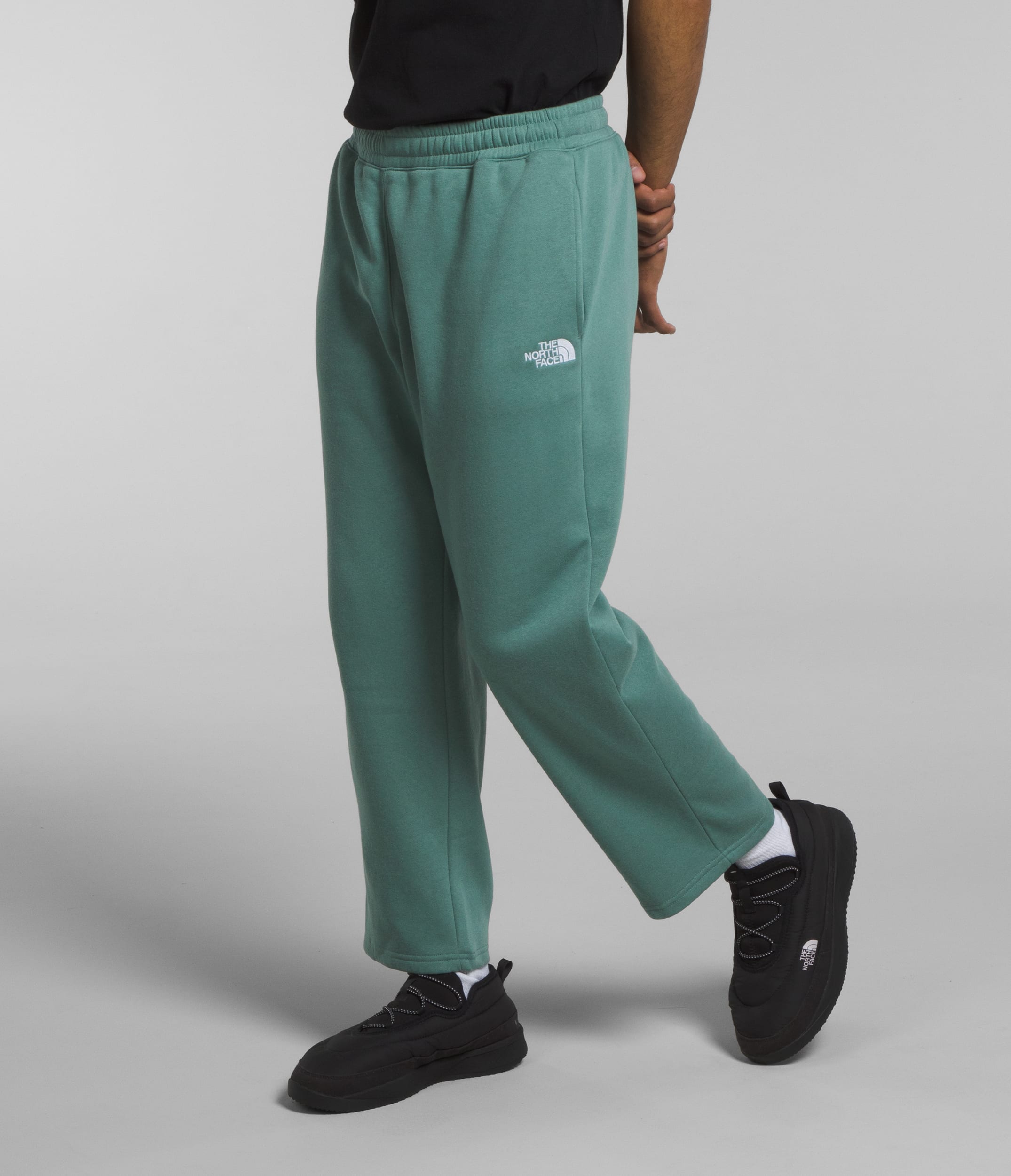 【THE NORTH FACE】★STRAIGHT SWEATPANTS Men's Evolution Straight Leg Sweatpants | The North Face Canada